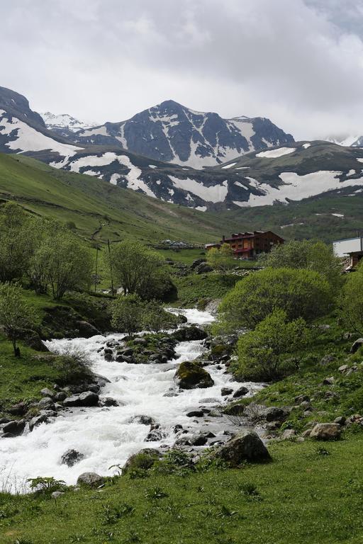 Yedigoller Hotel & Restaurant Uzungol Exterior photo
